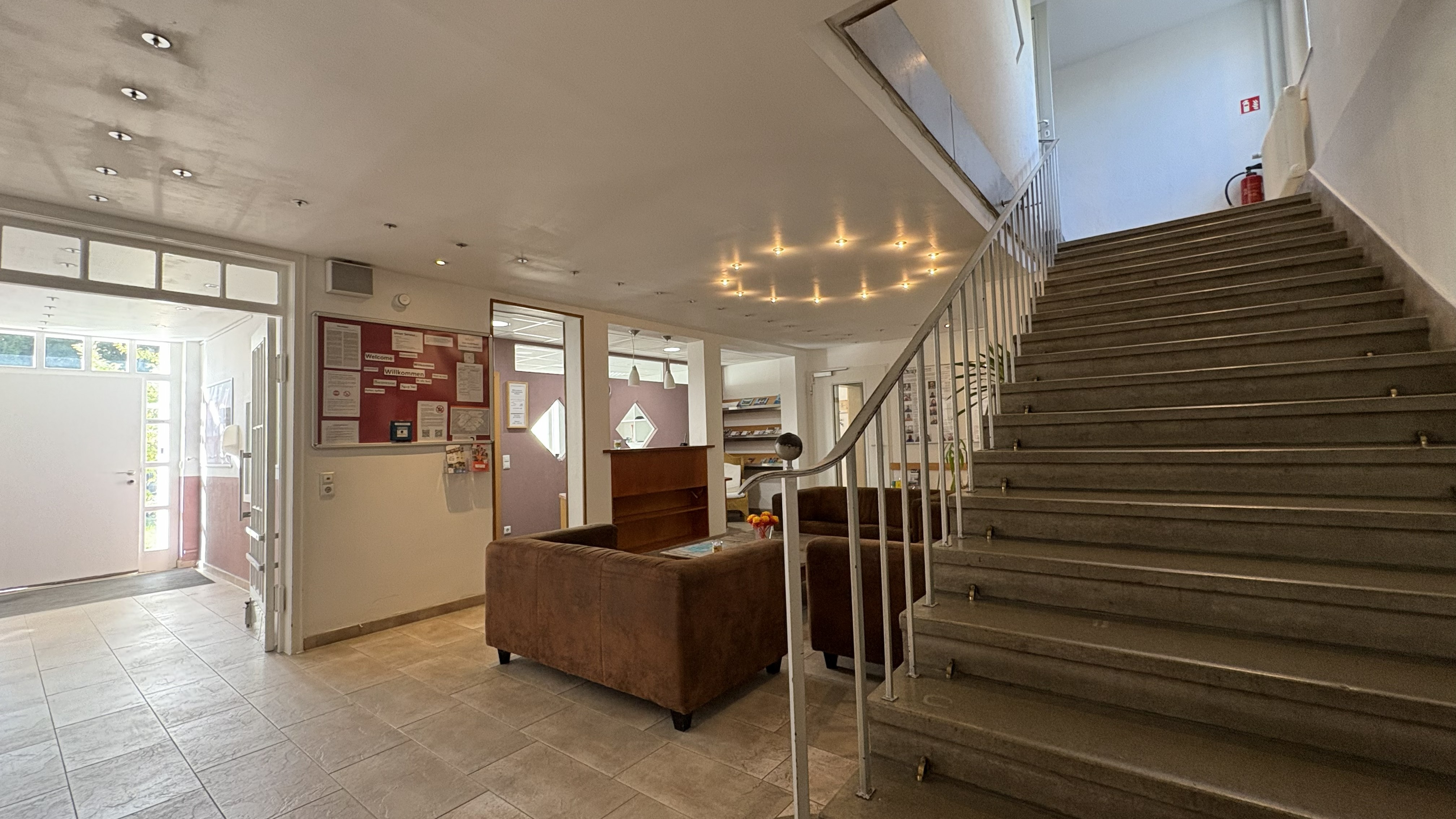 Rezeption IB Jugendgästehaus Stuttgart